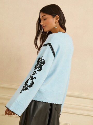 love & roses Pullover in Blau