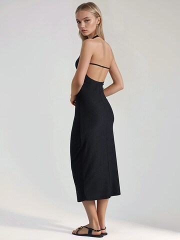 Hiccup Kleid in Schwarz