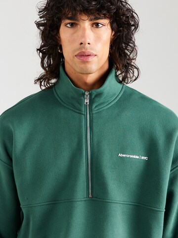 Abercrombie & Fitch Sweatshirt in Green