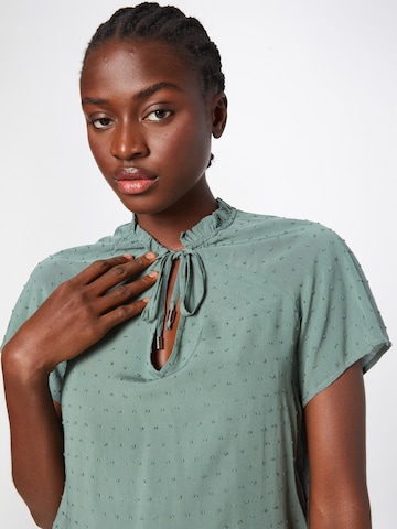 ABOUT YOU Blouse 'Darlin' in Green