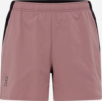 On Normalny krój Spodnie sportowe 'Essential' w kolorze różowy: przód