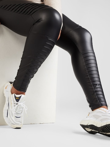 Skinny Leggings 'COOL' ONLY Curve en noir