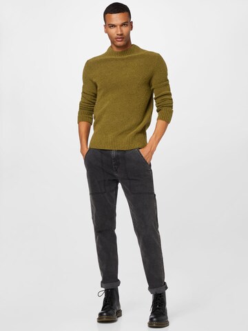 s.Oliver Sweater in Green