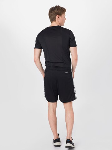 ADIDAS SPORTSWEAR Regularen Športne hlače 'Primeblue Designed To Move 3-Stripes' | črna barva