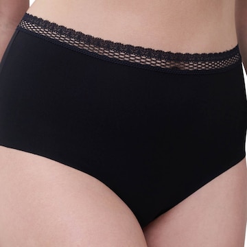 Chantelle Slip in Black