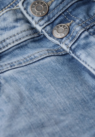 STREET ONE Slim fit Jeans in Blue