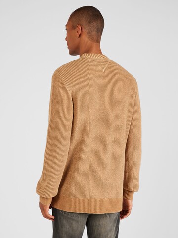 Tommy Jeans Sweater in Brown