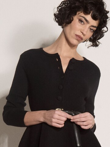 Apricot Peplum Hem Knit Cardigan ' ' in Schwarz