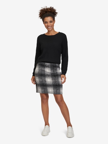 Betty & Co Skirt in Black