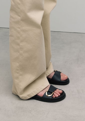 Mule SACHA en noir