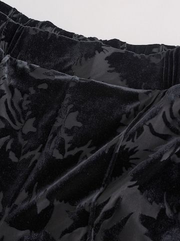 Regular Pantalon Next en noir