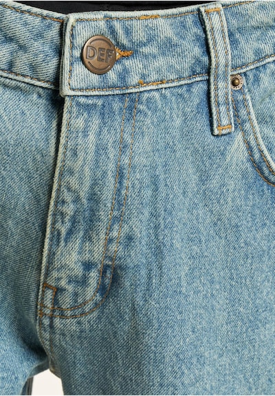 DEF Jean 'Sky' en 30 en bleu clair, Vue avec produit