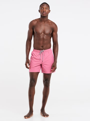 PROTEST Badeshorts 'FASTER' in Pink