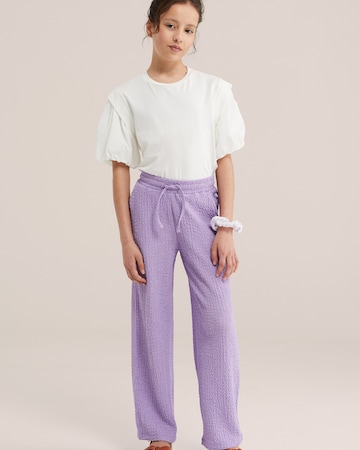 WE Fashion Regularen Hlače | vijolična barva