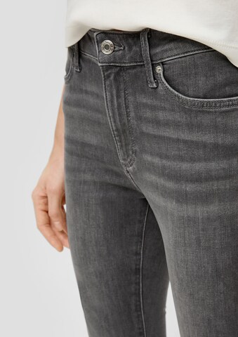 s.Oliver Skinny Jeans i grå