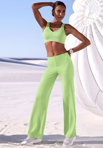 LASCANA ACTIVE Alt laienev Spordipüksid, värv roheline