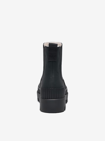 ONLY Chelsea boots 'ONLBUZZ-5' in Black