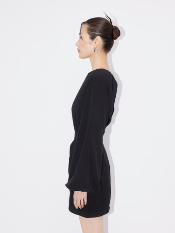 Robe 'Selma' LeGer by Lena Gercke en noir