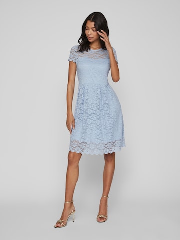 Robe de cocktail 'KALILA' VILA en bleu