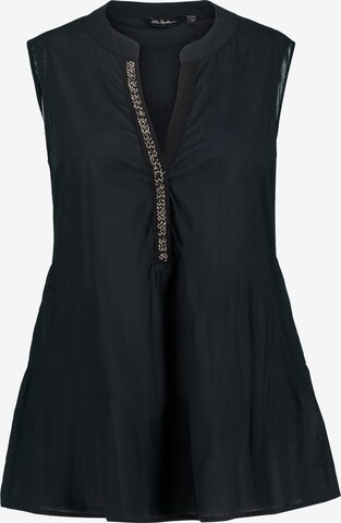 Ulla Popken Blouse in Black: front