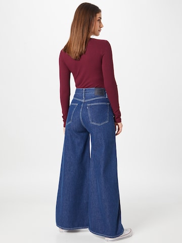 Levi's Made & Crafted - Flared Calças de ganga 'Levi's® Made & Crafted® Full Flare Jeans' em azul