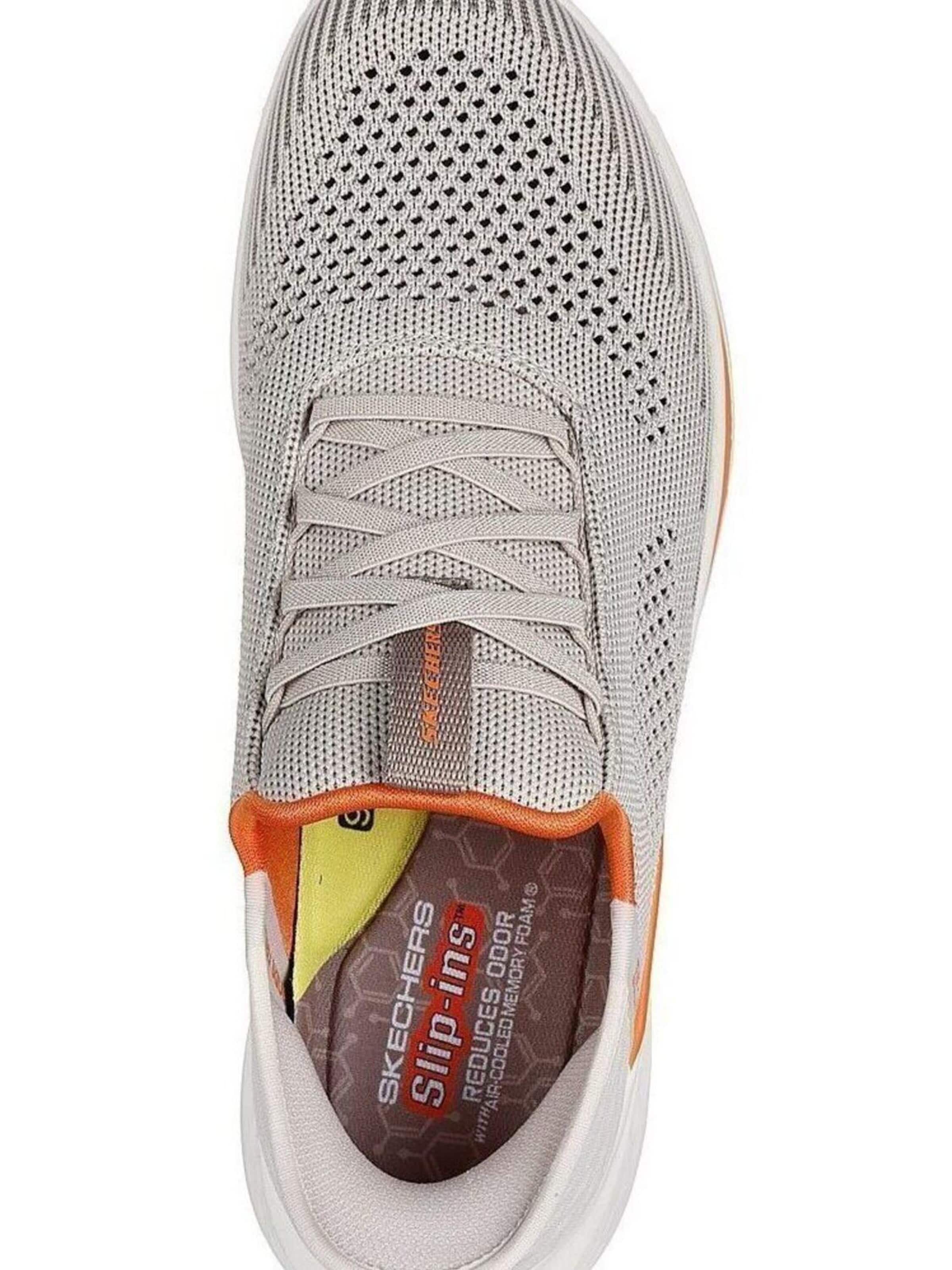 SKECHERS Slip On in Beige