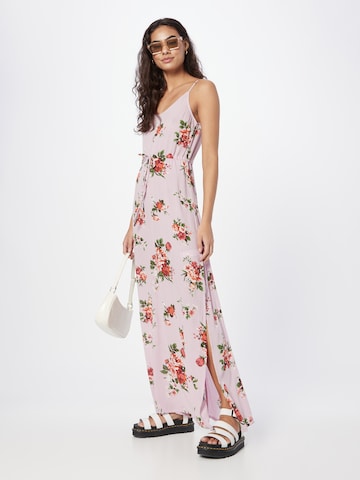 Robe 'Fiona' ABOUT YOU en rose
