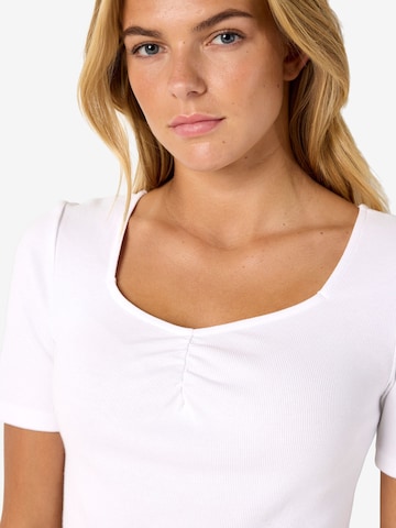 T-shirt 'NMMaya' Noisy may en blanc