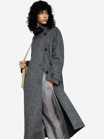 Cappotto di mezza stagione di Adolfo Dominguez in grigio