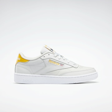 Sneaker low 'Club C 85' de la Reebok pe gri