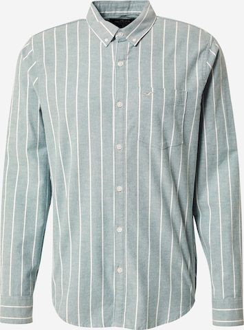 HOLLISTER Button Up Shirt in Green: front