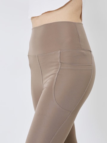 C&City Slimfit Legíny – hnědá