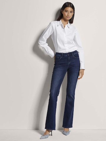 MADELEINE Flared Jeans in Blauw