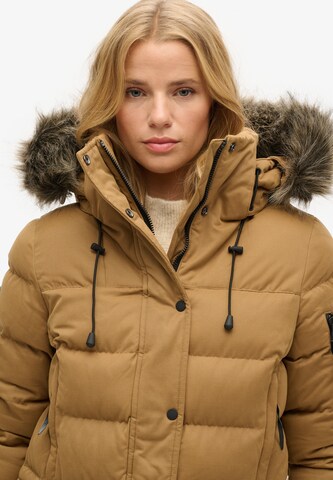Parka invernale 'Expedition' di Superdry & Co in marrone