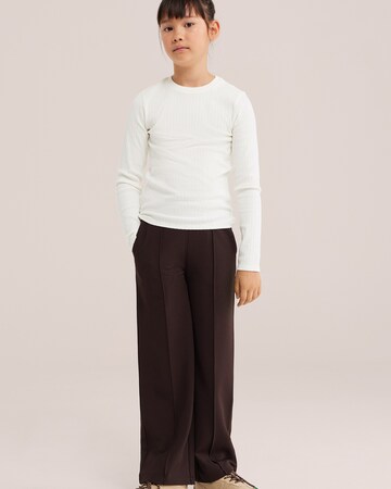 T-Shirt WE Fashion en blanc