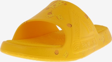 PEAK Beach & Pool Shoes 'TaiChi' in Yellow: front