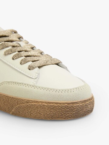 Baskets basses 'New Gala' Scalpers en or