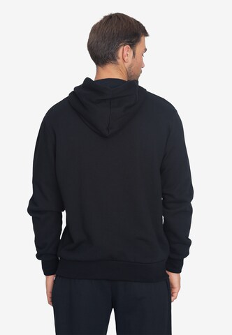 LONSDALE Sweatshirt 'Wolterton' in Schwarz