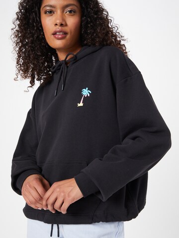 WRANGLER Sweatshirt 'DRAWCORD' i svart