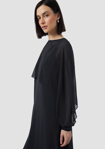 Robe COMMA en bleu