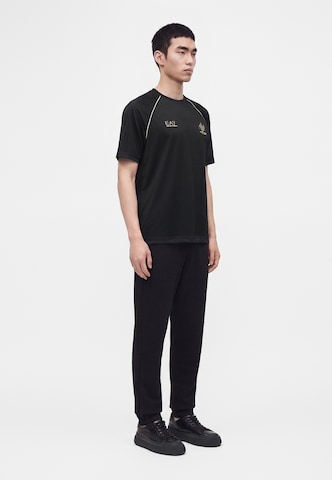 EA7 Emporio Armani Λειτουργικό μπλουζάκι σε μαύρο