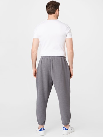 BURTON MENSWEAR LONDON Конический (Tapered) Штаны в Серый