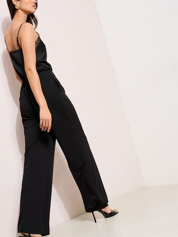 Friends Like These tavaline Püksid, värv must