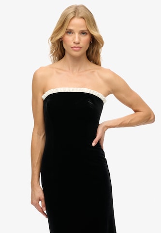 Robe de soirée Superdry en noir