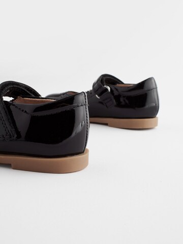 Next - Bailarina en negro