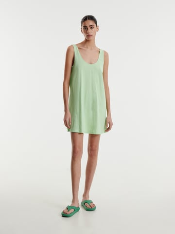 Rochie 'Mona' de la EDITED pe verde