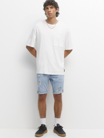 Pull&Bear Regular Shorts in Blau