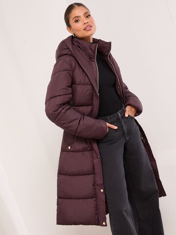 Lipsy Vinterfrakke i lilla: forside