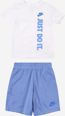 Nike Sportswear - Conjunto en azul: frente