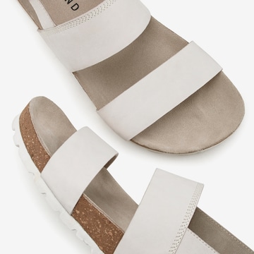 Elbsand Sandaler i beige